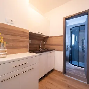  Appartamento Cozy With Breakfast On Request 1